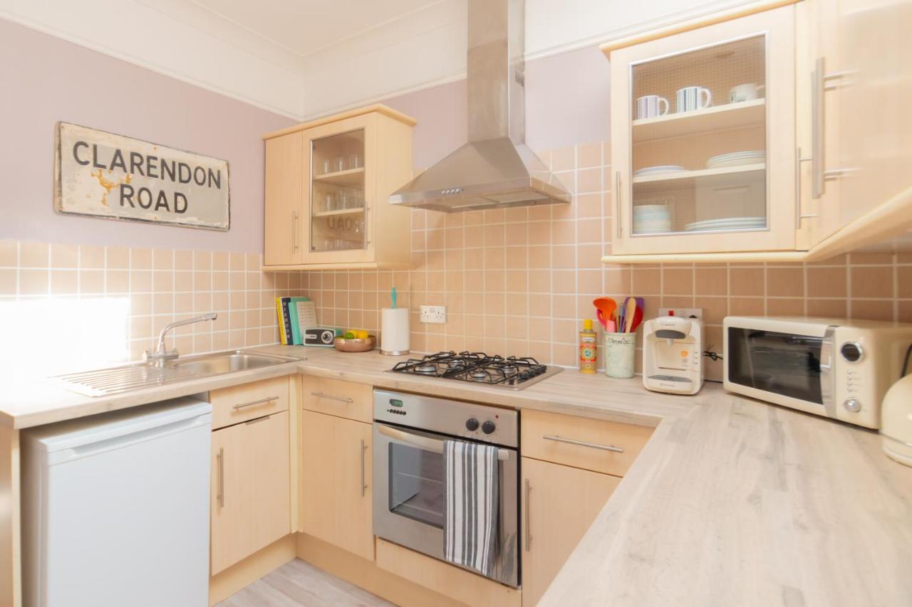 Spacious Split Level Flat In Great Location Portsmouth Esterno foto