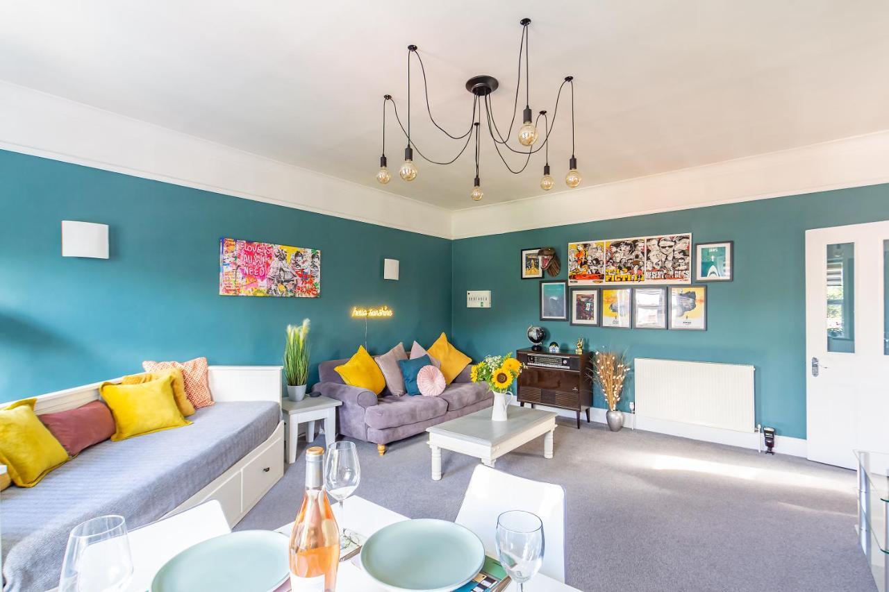 Spacious Split Level Flat In Great Location Portsmouth Esterno foto