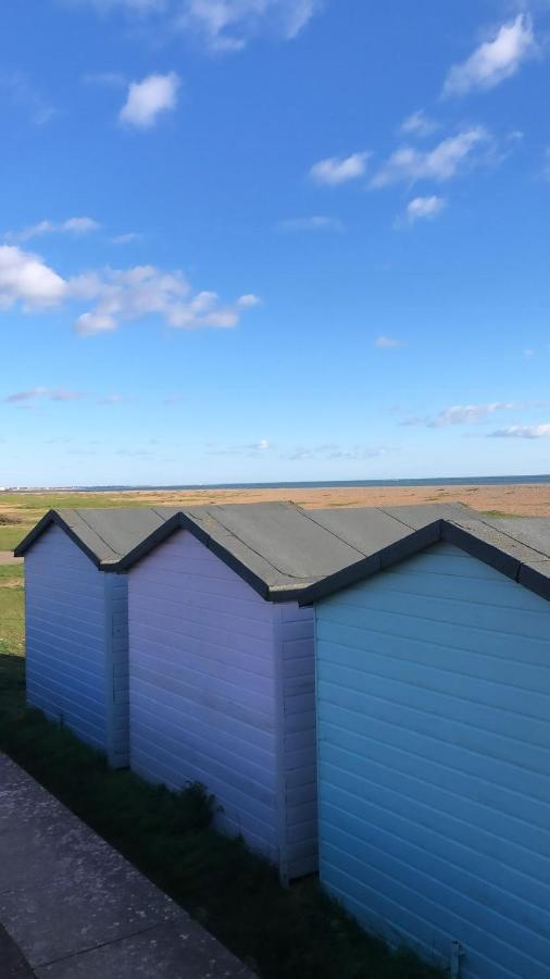 Spacious Split Level Flat In Great Location Portsmouth Esterno foto